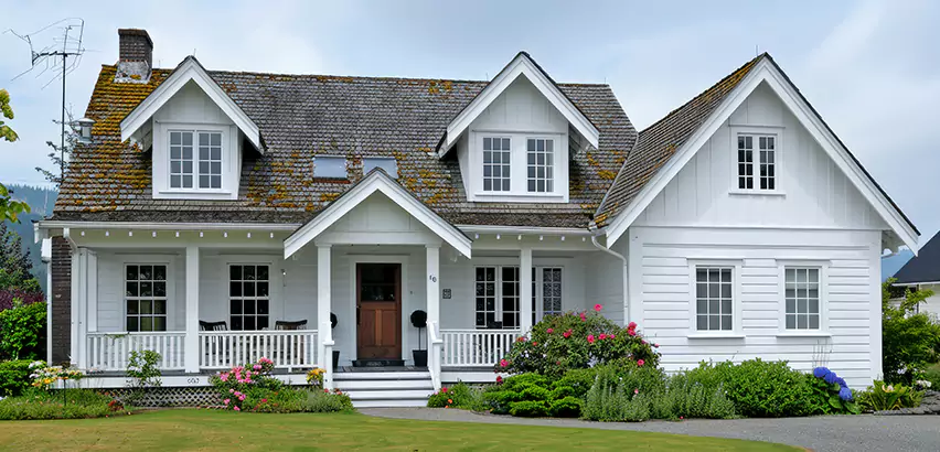 Professional Roofing and Siding Services in Skokie, IL