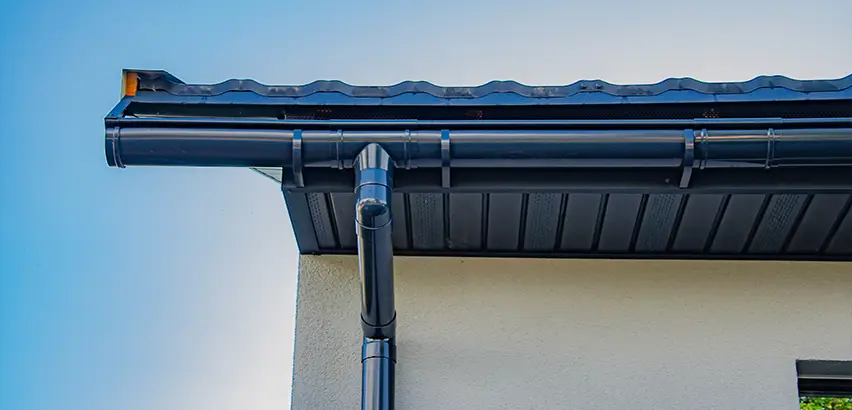 Professional Soffits and Fascia Replacement Services in Skokie, IL
