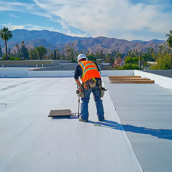 Why Skokie Roofing Pros Is the Flat Roofing Choice in Skokie, IL?