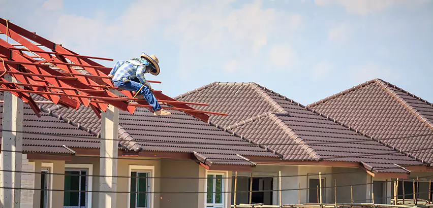 Professional Wind Damage Roof Repair Services in Skokie, IL